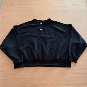Nike Women's Black Pullover Sweatshirt